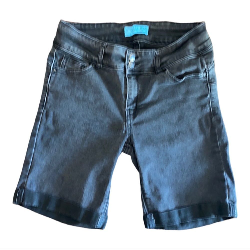 Wax Jeans Butt I love You Jean Shorts Size Large